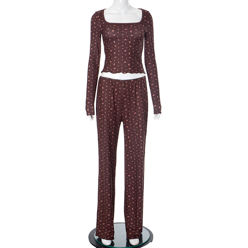 Set nou de două piese, confortabil, casual, cu imprimeu mic, cu urechi de lemn, și pantaloni cu talie strâmtă, primăvara 2025