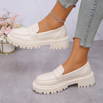 Britanske kožne cipele Proljeće i jesen 2025. Novi stil mokasinki, svestrane cipele s debelim potplatom, okrugli vrh, srednja peta, mali miris