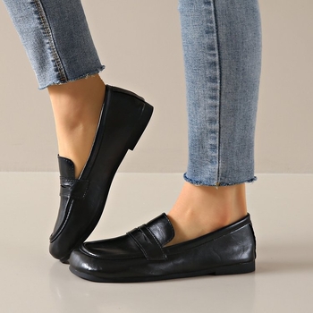 Mocasini casual confortabili cu talpă moale, pantofi fără mâneci pentru femei, primăvara și toamna 2025, pantofi noi la modă din piele, pantofi pentru femei