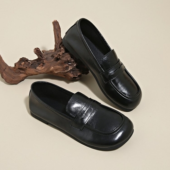 Mocasini casual confortabili cu talpă moale, pantofi fără mâneci pentru femei, primăvara și toamna 2025, pantofi noi la modă din piele, pantofi pentru femei