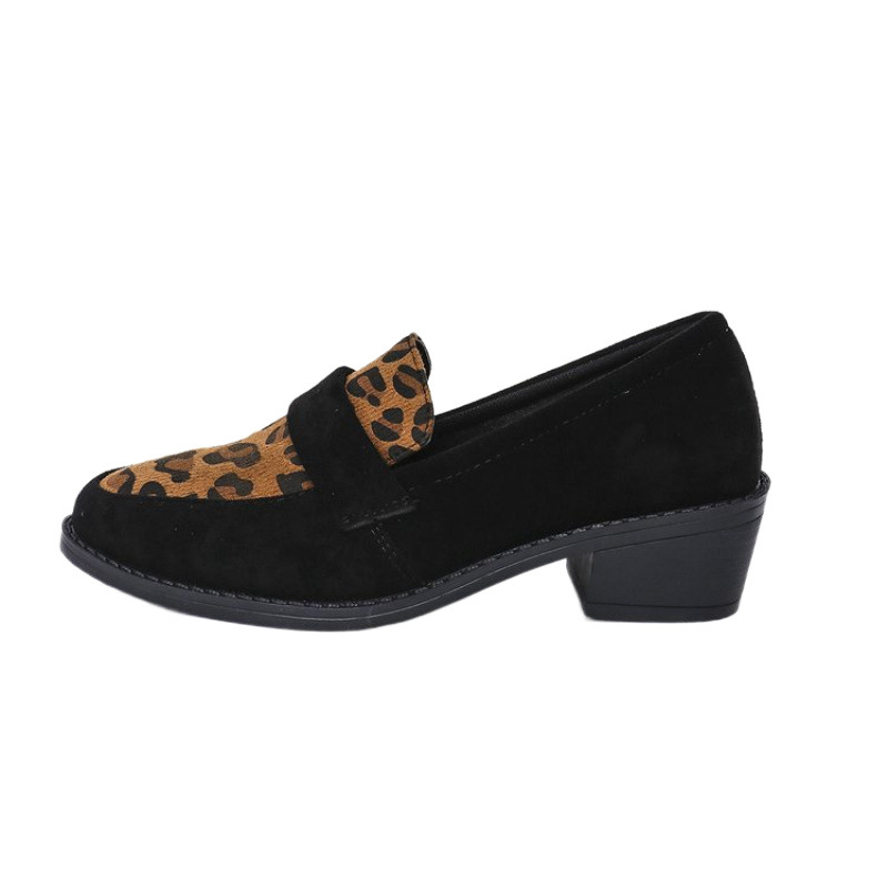 Mocasini de mărime plus pentru comerț exterior 2024 Pantofi noi cu imprimeu leopard, stil britanic, la modă, pantofi cu temperament, pantofi din piele întoarsă, toate asortați