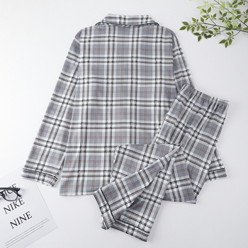 Vyriškas laisvas didelių dydžių megztinis su pižama, ilgomis rankovėmis, šviesiai pilkas, languotas pavasario ir rudens namų aprangos komplektas