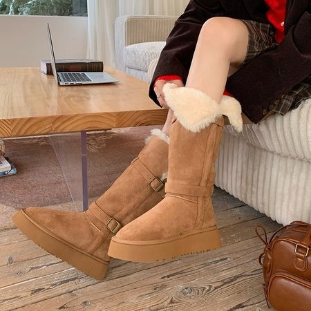 Dupla hasított 2024 téli új északkeleti hótaposó női vastagított plüss pamut cipő magas sarkú csizma Mao Mao cipő női