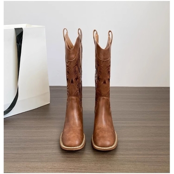 Cizme de cowboy western retro maro pentru femei 2025, cizme noi până la jumătatea gambei, cizme de deșert elegante și brodate la modă