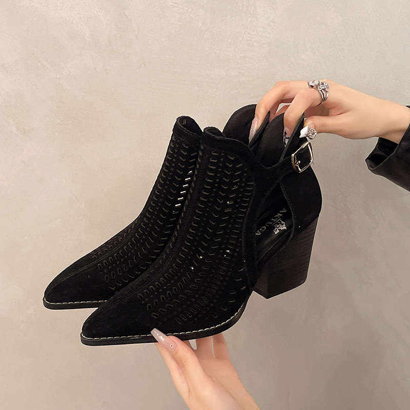 Retro izrezane prozračne rimske sandale za žene 2025. ljeto, nove europske i američke sandale s špicastim vrhom, velike veličine, debela peta, visoke pete za žene