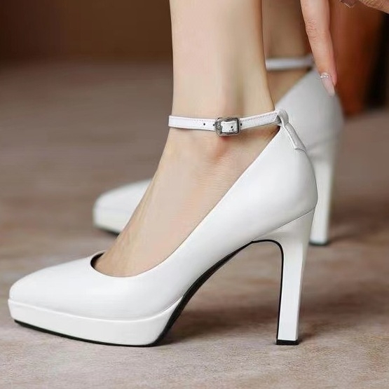 Pantofi de damă uniformă 2025 Primăvară/Vară Stil nou Tocuri înalte și superficiale cu curea cu cataramă, Pantofi de lucru clasici stiletto în stil coreean la modă