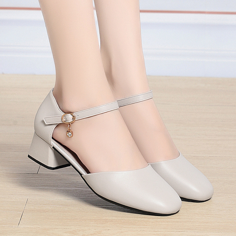 Pantofi Cheongsam cu talpă moale din piele moale, toc mediu, curea cu cataramă cu un singur caracter, pantofi de dans pentru podium, pantofi din piele pentru mame de vârstă mijlocie, pantofi pentru femei