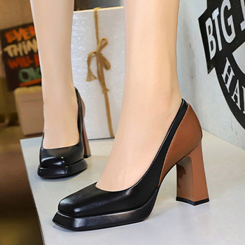Άνοιξη 2025 Νέα Αδιάβροχα Παπούτσια με Χοντρό Τακούνι, Γυναικεία, Τετράγωνα, Ρηχά Στόματα, Ψηλοτάκουνα, Μοντέρνα, Ιδιοσυγκρασία, για Εξωτερικό Εμπόριο