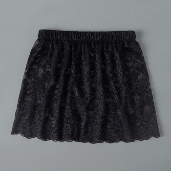 Γυναικεία φούστα με δαντέλα και ψεύτικο στρίφωμα που καλύπτει τους γοφούς, μικρή κουρτίνα κλανιάς