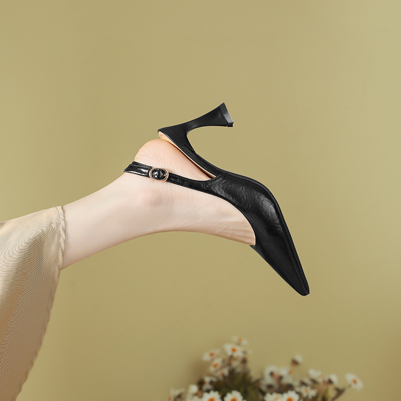 Moderne cipele s visokom petom 2025., nove ljetne štikle s remenom i špicastim prstima, retro Baotou sandale s šupljim stražnjim dijelom za žene