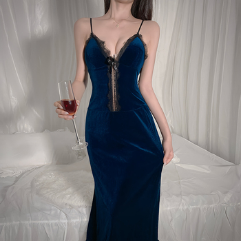 Naujas interneto populiarus stilius seksualus gilus V aksominis nėrinių pižama privatus namas diržas naktinukai ilgi namų drabužiai 141