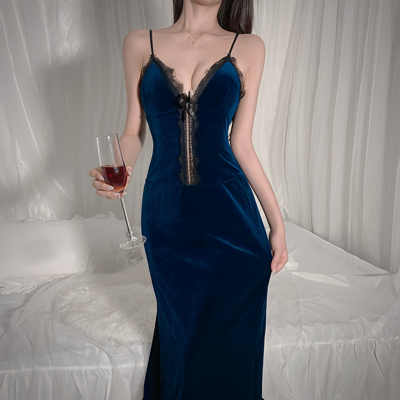 Naujas interneto populiarus stilius seksualus gilus V aksominis nėrinių pižama privatus namas diržas naktinukai ilgi namų drabužiai 141