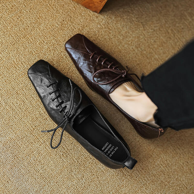 ~ Pantofi retro francezi ~ 2024 primăvară/vară, cu toc jos, vârf pătrat, cu deschidere adâncă, casual, cu toc gros, suprafață moale, pantofi din piele, toamnă