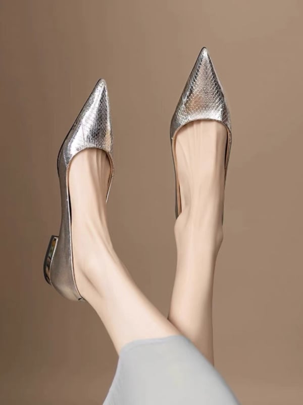 Pantofi de damă cu toc înalt, cu toc înalt, stil nou de primăvară și vară 2024, cu model din piele, cu vârf ascuțit, plat, cu gura mică, all-match