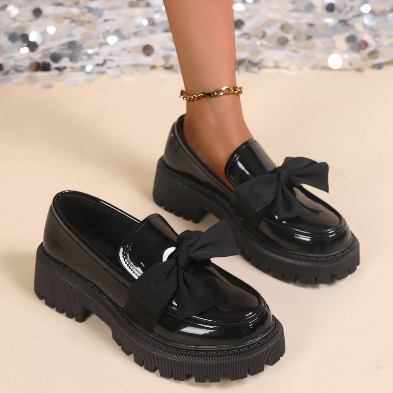 2025 Proljeće i jesen Nove prekogranične mokasine velikih veličina, ženske cipele s mašnom i debelim potplatom, male kožne cipele, retro pojedinačne cipele, vanjska trgovina na veliko