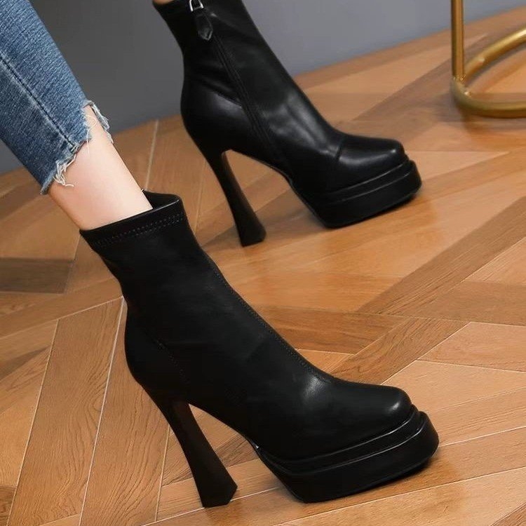 2024 Új Vastag Talpú Elasztikus Divatcsizma Új Hegyes Lábujjú Oldalsó Cipzáras Magas Sarkú Rövid Csizma Nagy Méretű Női Csizma