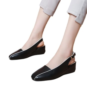 Sandale sa zatvorenim prstima za žene 2023., nove ženske cipele s četvrtastim prstima i praznim remenčićem, temperamentne mom jednoslojne cipele za žene