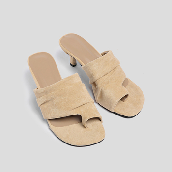 Ψηλοτάκουνα Σανδάλια για Γυναίκες Καλοκαίρι 2025 Νέα Μοντέρνα Τζιν με Τετράγωνα Δάχτυλα και Ανοιχτά Τακούνια Στιλέτο, Γυναικείες Μισές Παντόφλες για Γυναίκες