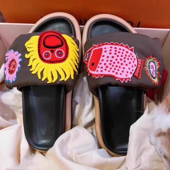 Παντόφλες με χοντρή σόλα και βέλκρο για γυναικεία εξωτερική ένδυση, καλοκαίρι 2025, νέα σανδάλια Pumpkin Sun σε ασορτί χρώμα