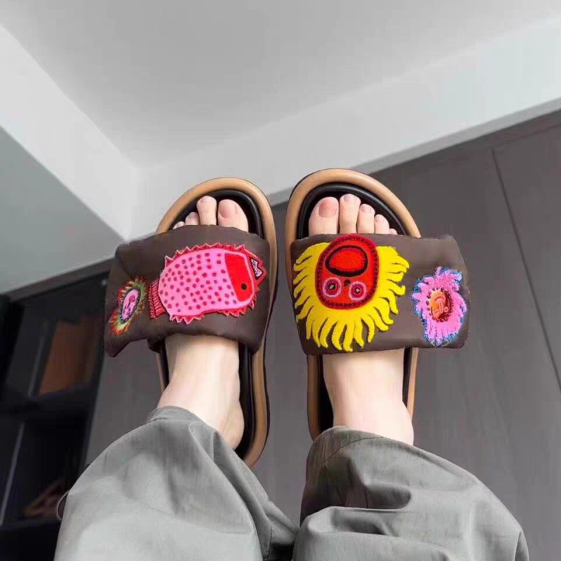 Papuče s debelim potplatom na čičak za žene, vanjska odjeća, nove sandale u boji bundeve za ljeto 2025.