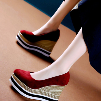 Pantofi de damă cu platformă, cu toc înalt, stil etnic, alb, din piele întoarsă, cu toc plat, mici, primăvara 2025