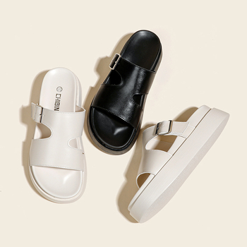 Παντόφλες θαλάσσης με εξαιρετικά ελαφριά χοντρή σόλα, γυναικεία εξωτερική ένδυση, μονόχρωμα ρωμαϊκά σανδάλια με αγκράφα, νέο στυλ, σόλα πλατφόρμας, μικρό μέγεθος