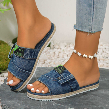 Papuci plati de mărime plus pentru femei, sandale din denim transfrontaliere europene și americane, mărimea 43, pantofi cu talpă groasă pentru comerț exterior, sandale exterioare