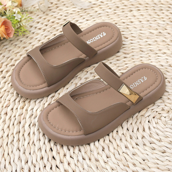 Moderna vanjska odjeća s debelim potplatom i suknjama 2024. Nove ljetne internetske slavne niše luksuznih sandala za žene