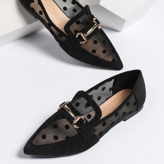 Ženske cipele s oštrim vrhom, ravne, točkaste, mrežaste, velike veličine 41-43, pojedinačne cipele, proljetni i ljetni stil, šuplje, prozračne sandale