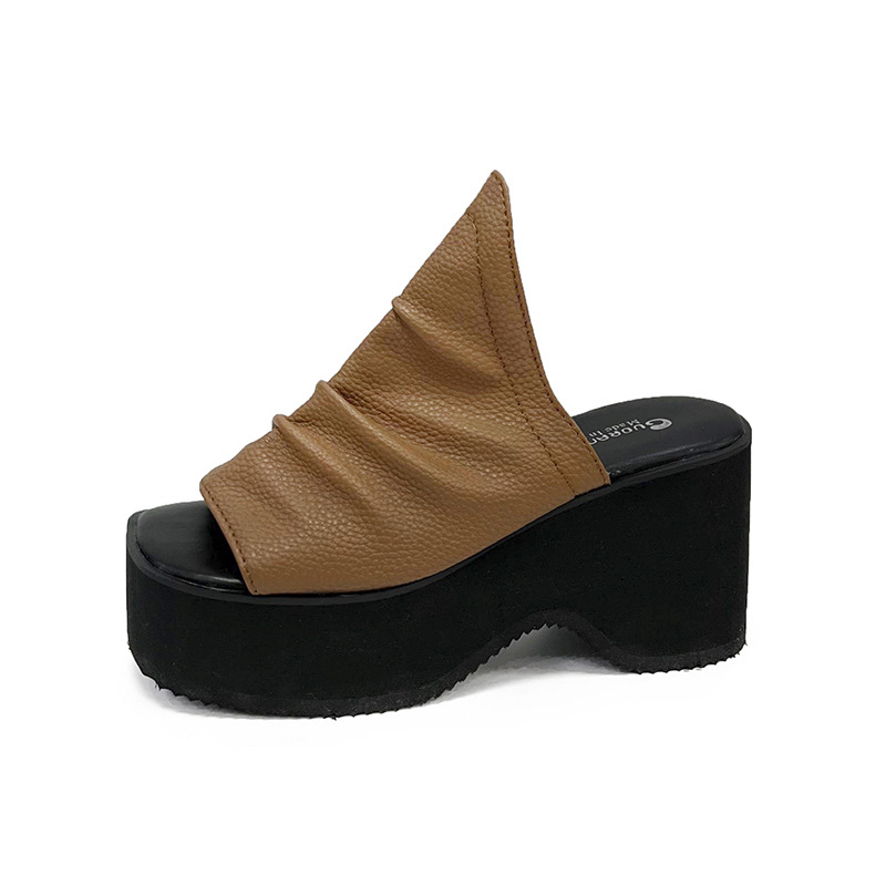 Sandale și papuci din piele moale pentru femei, vară, haine de exterior la modă, cu platformă, stil nou, 2023, vârf pătrat, pantofi cu platformă ușoară, all-match