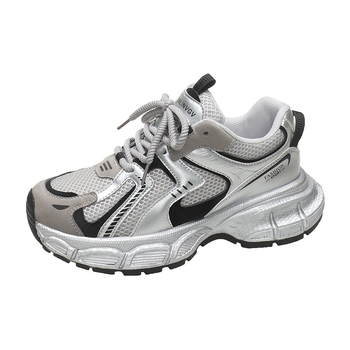 Ευρωπαϊκός σταθμός 2024 αρχές άνοιξης νέα μόδα μοντέρνα παπούτσια daddy ελαφριά παπούτσια τρεξίματος με χοντρό τελείωμα casual γυναικεία sneakers