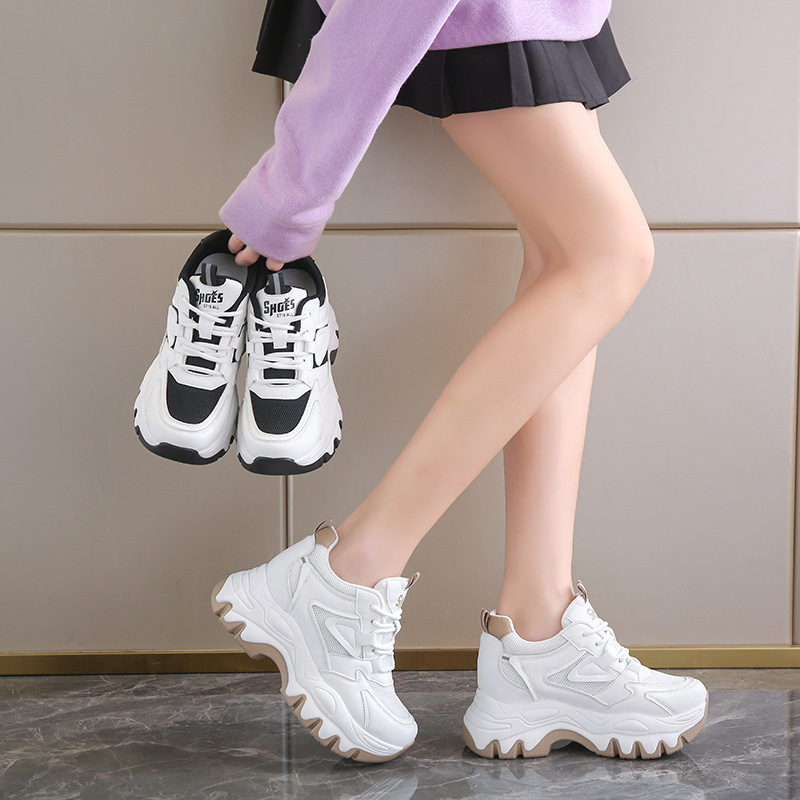 Pantofi sport damă cu talpă groasă, albi, mici, cu înălțime interioară, explozii de primăvară 2025, pantofi la modă, pantofi sport casual, pantofi daddy pentru femei