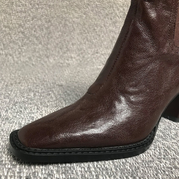 Nove martin čizme za jesen i zimu 2024., ženske špicaste visoke pete, debele pete, kratke čizme sa bočnim patentnim zatvaračem, lakirane kožne modne čizme s visokom petom