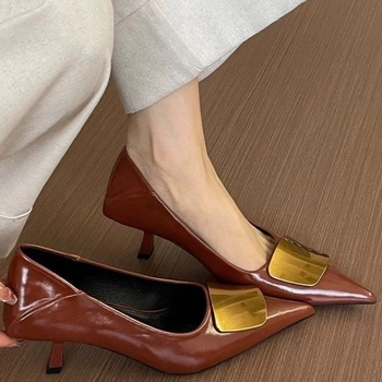 Γυναικεία ψηλοτάκουνα παπούτσια με γαλλική μυτερή μύτη, άνοιξη 2025, νέο σχέδιο niche, κομψά γυναικεία παπούτσια στιλέτο