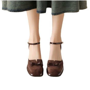 Z2024 Καλοκαιρινά Νέας Στυλ Ρετρό Κλειστά Σανδάλια για Γυναικεία, Ευέλικτα και Άνετα, Ψηλοτάκουνα με Ένα Λουράκι και Χοντρό Τακούνι