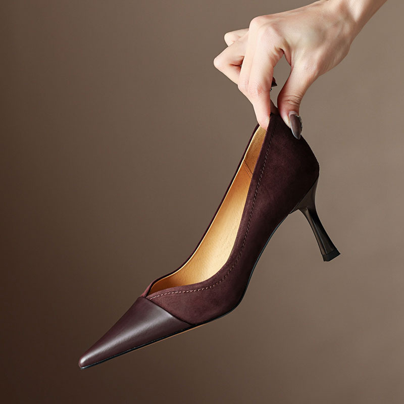 Pantofi de primăvară cu toc înalt din piele mată de calitate, cu temperament matur, stil socialite, stiletto, cu gură în V, noi