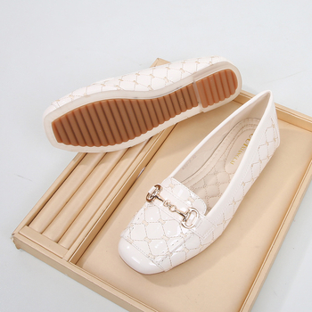 Γυναικεία Παπούτσια Doudou 2023 Νέα Άνοιξη με Τετράγωνη Μύτη, Ευρωπαϊκά και Αμερικανικά, Μαύρα Δερμάτινα Παπούτσια με Μαλακό Πάτο, Φλατ Μονά Παπούτσια Εργασίας, Μεγάλο Μέγεθος