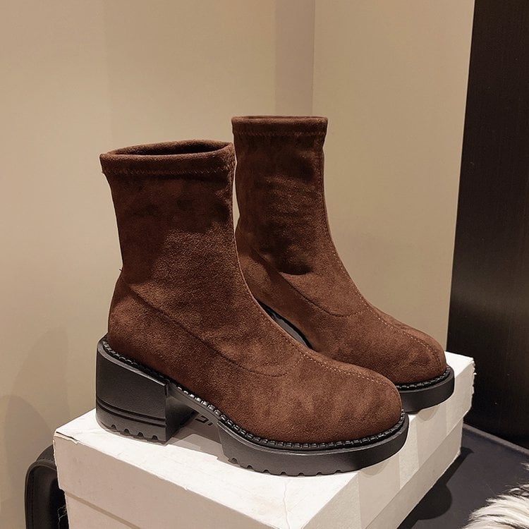 Pantofi Martin cu talpă groasă pentru femei, toamna și iarna 2024, nouă stație europeană, cu tub scurt, la modă, asortate, cizme subțiri, mici, scurte, pantofi cu bumbac, pentru femei