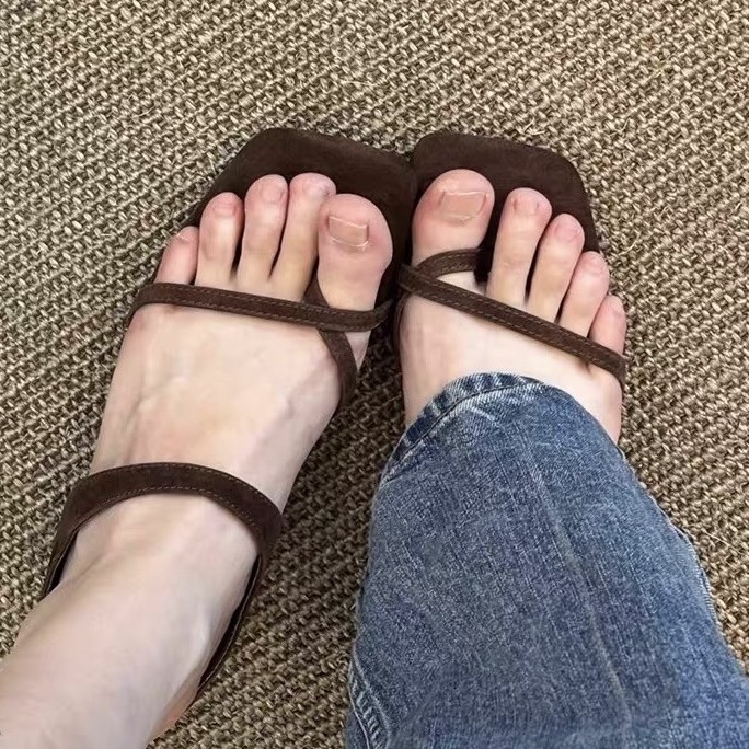 Versiune din piele de oaie ~ Sandale franceze cu bareta încrucișată pentru femei 2025 Sandale cu platformă mică, cu vârf pătrat, pentru exterior