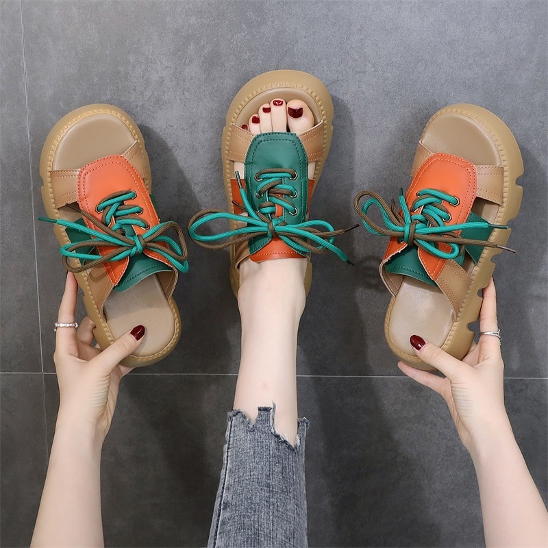 Papuci din piele moale pentru femei, vara anului 2025, sandale de plajă cu platformă și talpă groasă, antiderapante, versatile, cu vârful deschis