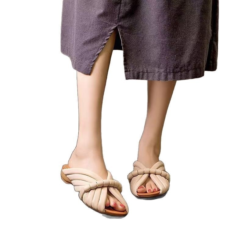 Ručno tkane ravne papuče za žene, ljetna vanjska odjeća, papuče s jednom riječju, kožne papuče s uzorkom ribljih usta, nove ravne papuče s okruglom glavom iz 2025.