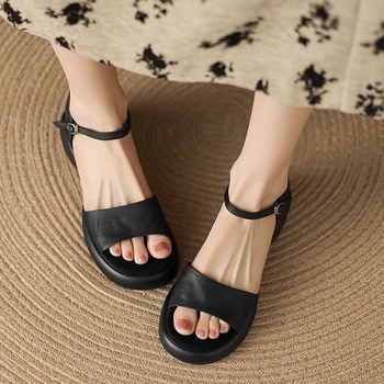 Γαλλικά ρετρό σανδάλια με ανοιχτά δάχτυλα για καλοκαιρινές εξωτερικές ενδυμασίες γυναικών 2025, νέα, μαλακά δερμάτινα, casual, μονόγραμμα, με χοντρή σόλα, ρωμαϊκά σανδάλια