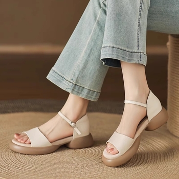 Γαλλικά ρετρό σανδάλια με ανοιχτά δάχτυλα για καλοκαιρινές εξωτερικές ενδυμασίες γυναικών 2025, νέα, μαλακά δερμάτινα, casual, μονόγραμμα, με χοντρή σόλα, ρωμαϊκά σανδάλια