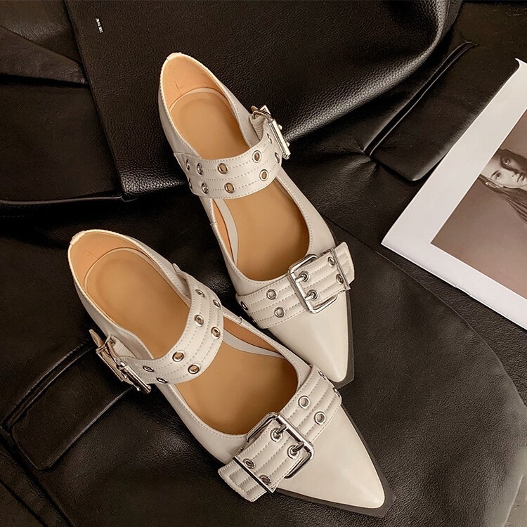 Ženske cipele s zakovicama u punk stilu iz 2024., nove, s kopčom za remen, špicaste, niske pete, Muller cipele veličine 35-43