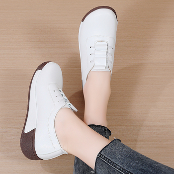 Νέα ανοιξιάτικα παπούτσια για γυναίκες με μαλακή δερμάτινη πλατφόρμα και χοντρή σόλα, αντιολισθητικά, άνετα, μεγάλα παπούτσια για μαμάδες