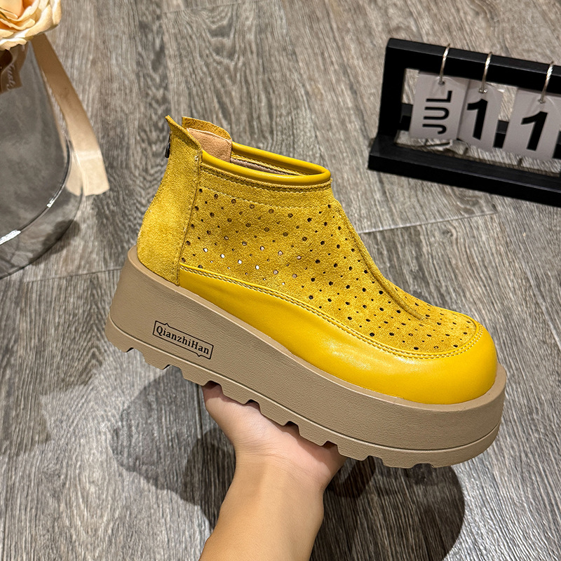 Īstas ādas vintage dobas elpojošas sieviešu sandales 2025. gada vasarai jaunas augsta augstuma ikdienas Burken kurpes caurumu sandales cūku būra apavi