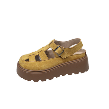 Γυναικεία σανδάλια Niche Hollow Roman για το καλοκαίρι του 2025, νέα πλατφόρμα, με χοντρή σόλα και κλειστά δάχτυλα, παπούτσια Birkenstock βρετανικού στιλ.