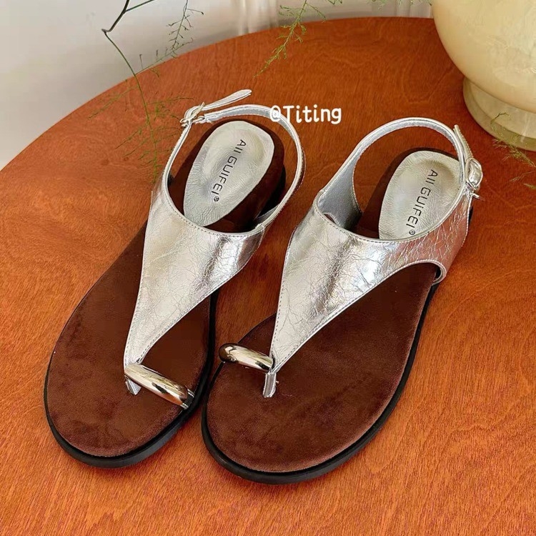 Novi stil francuskih jednostavnih sandala s remenčićima za žene za ljetnu vanjsku odjeću, nježni večernji povjetarac za plažu s tankim remenčićima