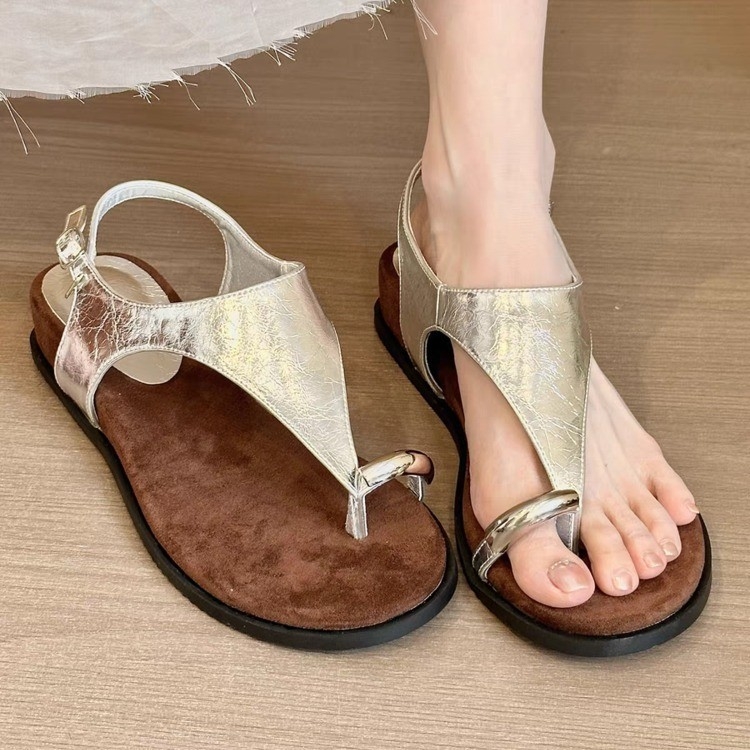 Novi stil francuskih jednostavnih sandala s remenčićima za žene za ljetnu vanjsku odjeću, nježni večernji povjetarac za plažu s tankim remenčićima