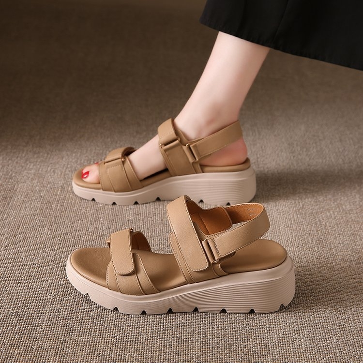 Sandale romane pentru femei 2025 vara nouă la modă stil zână rochie stil francez curea platformă pantofi de plajă
